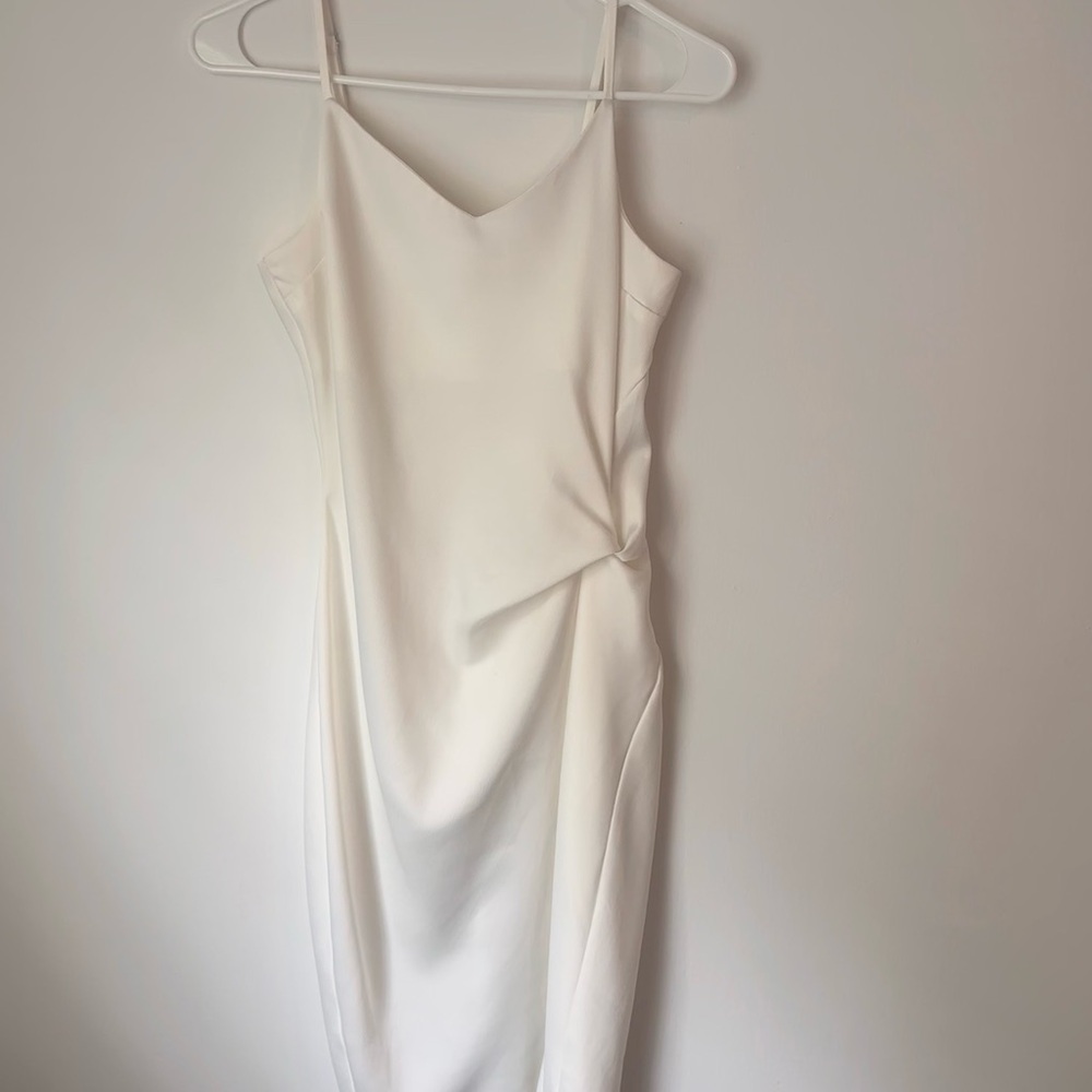Chic White Midi Dress
